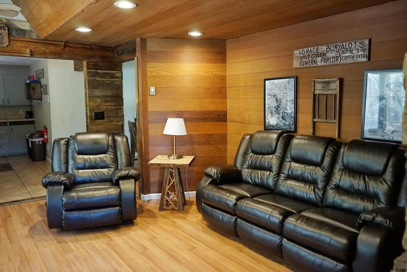 Miners Suite-Centrally Located In Shaver Lake Buitenkant foto