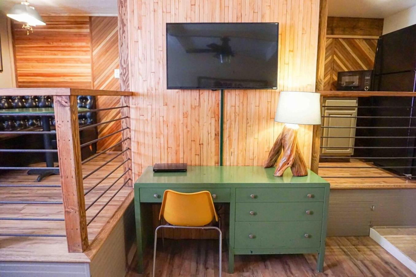 Miners Suite-Centrally Located In Shaver Lake Buitenkant foto